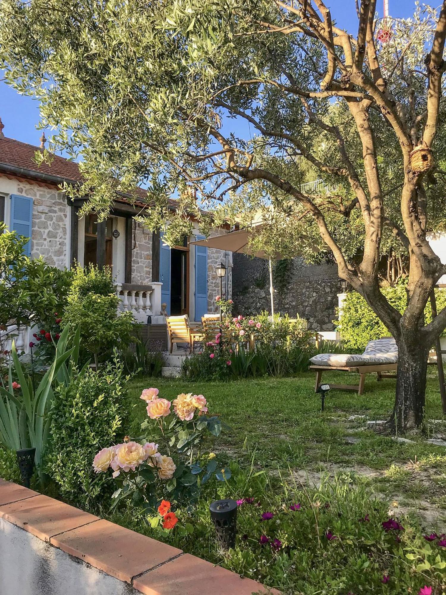 Bed and Breakfast La Thebaide Grasse Exterior foto